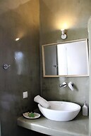 White Element