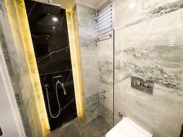 Platinum Apartments