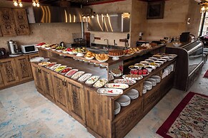 Volare Stone Hotel
