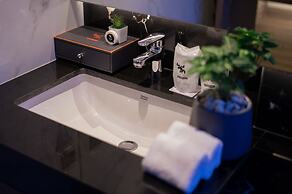 Moose Hotel Nimman