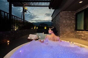 Moose Hotel Nimman