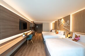 Moose Hotel Nimman