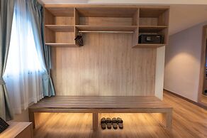 Moose Hotel Nimman