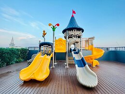 Moose Hotel Nimman