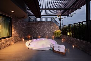 Moose Hotel Nimman