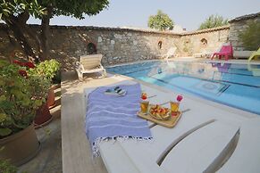 Nazar Hotel