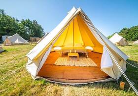 14 'zosma' Bell Tent Glamping Anglesey