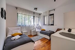 Crystal Holiday Residence