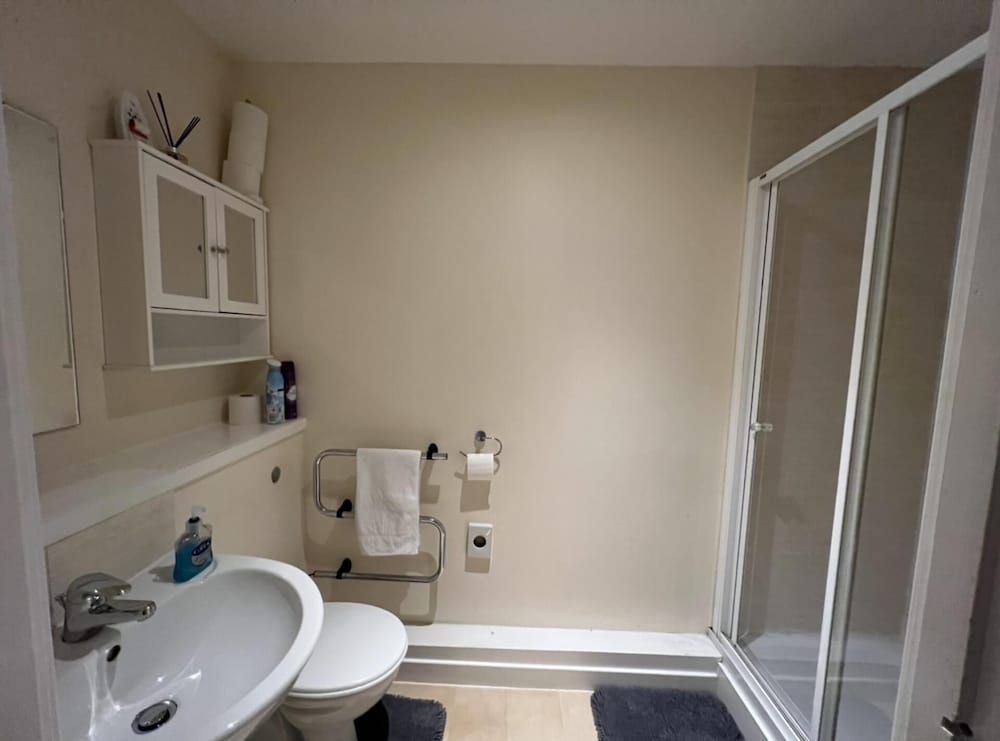 Aberdeen Stay Central 2-bedrooms Apt-no Party