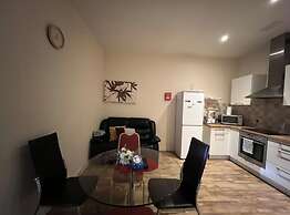 Aberdeen Stay Central 2-bedrooms Apt-no Party