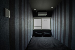 THE BEEHIVE AIOI
