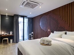 The Nhorm Hotel Ratchada