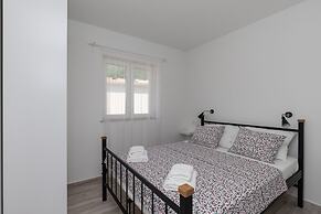 Apartments Siblings - New
