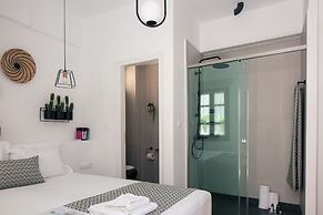 Gateway Suites