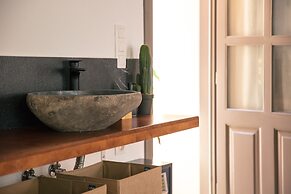 Gateway Suites