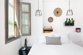 Gateway Suites