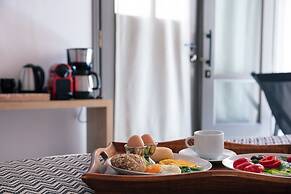 Gateway Suites