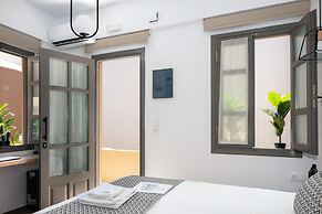 Gateway Suites