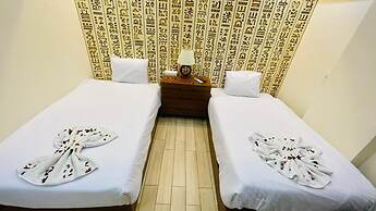 Pyramids View Guest House