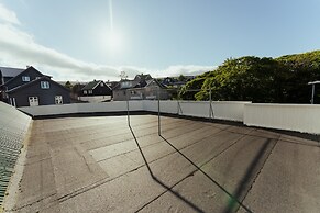 Large Penthouse Apt - Downtown - Marina