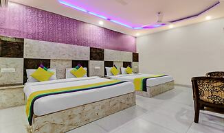 Itsy Hotels Royal Residency