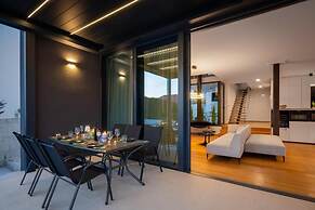 Villa Acacia