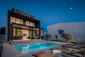 Villa Acacia