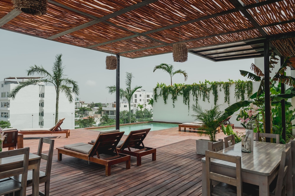 Ah Xok suites 5a Avenida