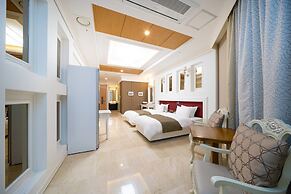 HOTEL CORE