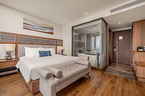 Peninsula Hotel Danang