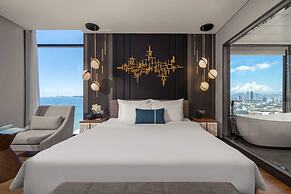 Peninsula Hotel Danang