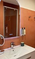 Hotel Madame
