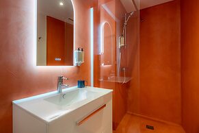Hotel Madame