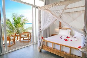 AHG Sun Bay Mlilile Beach Hotel