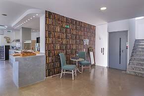 Naiades Hotel by Estia