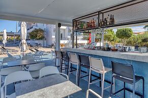 Naiades Hotel by Estia