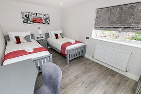 Maple Lodge
