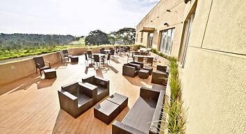 7 Saltos Resort