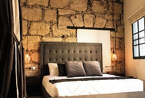 Mina Suites