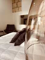 Mina Suites