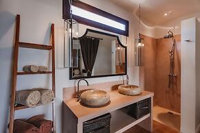 Aram Residence