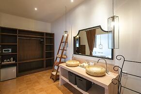 Aram Residence