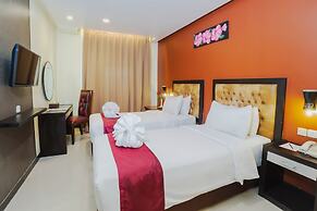 Parkside Star Hotel Waena