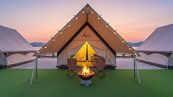 Goseong Bluebeach Pension&glamping