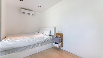Goseong Bluebeach Pension&glamping