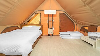 Goseong Bluebeach Pension&glamping