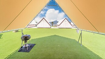 Goseong Bluebeach Pension&glamping