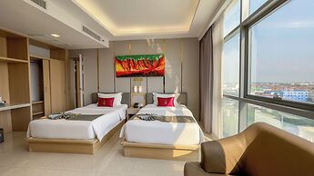 Elegant Airport Hotel