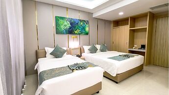 Elegant Airport Hotel