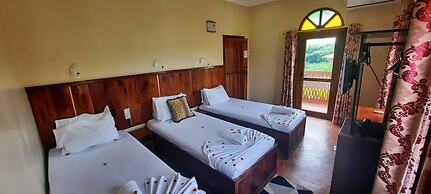 Rumaisa Hotel